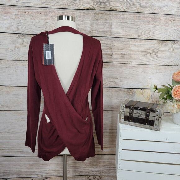 NWT Vimmia Shavasana Reversible Sweater Color Burgundy Red Size Large - Picture 3 of 7